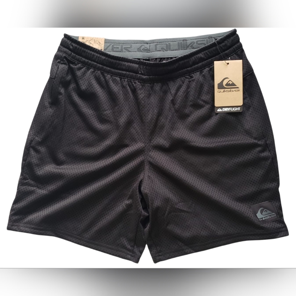 NWT men's sports soccer gym atlethic shorts QUICKSILVER size M